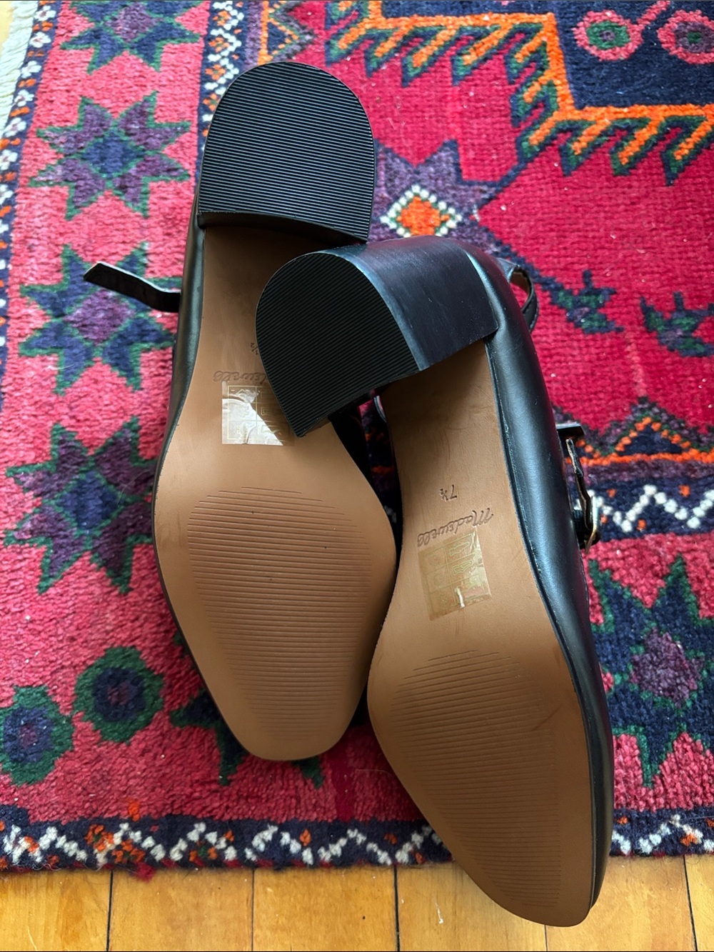 Madewell Mary Jane Heels 7.5 - Picture 4 of 4